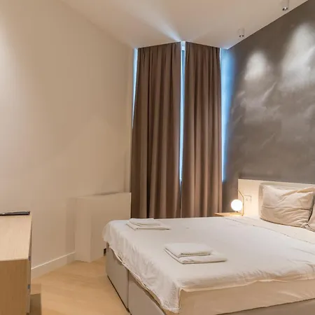 Zepterme By & Free Private Parking