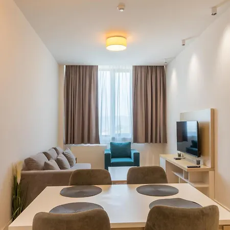 Zepterme By & Free Private Parking Apartmán