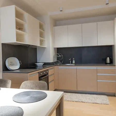 Zepterme By & Free Private Parking Apartmán *