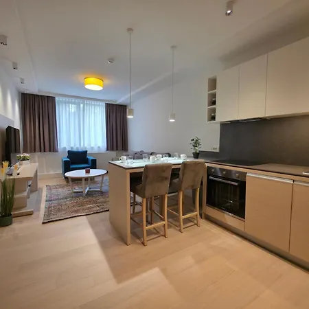 Zepterme By & Free Private Parking Apartmán *